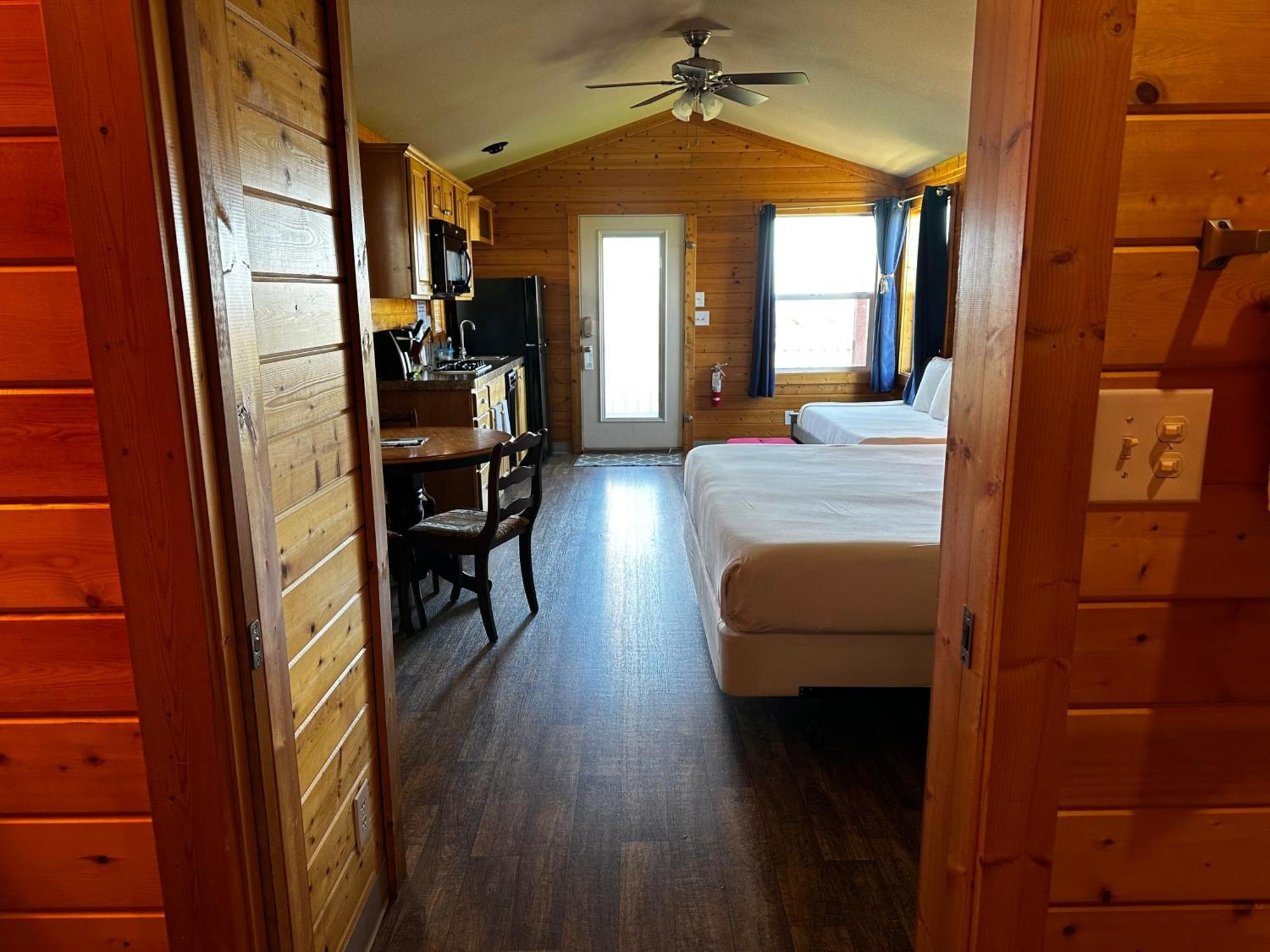 Westport Marina Cottages Ngoại thất bức ảnh